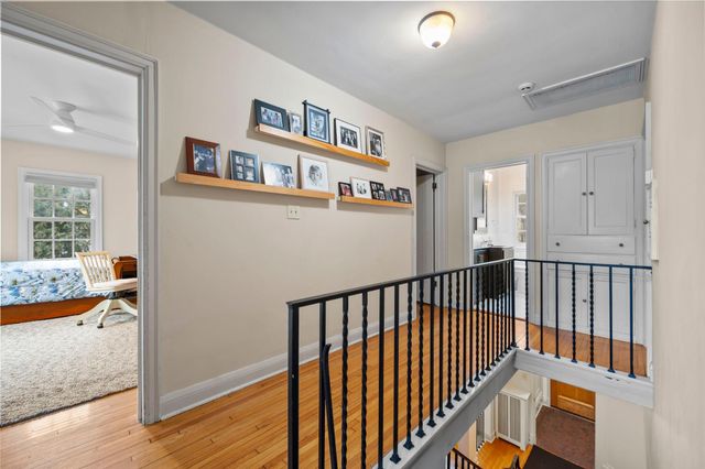 5325 Upton Avenue S, Minneapolis, MN 55410