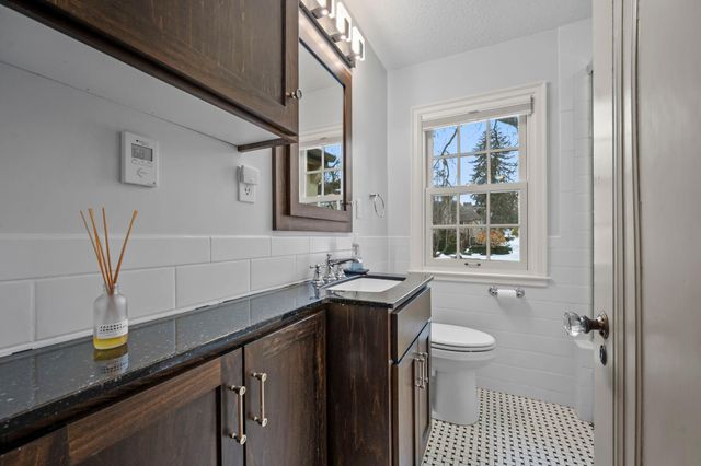 5325 Upton Avenue S, Minneapolis, MN 55410