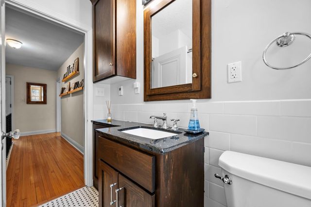 5325 Upton Avenue S, Minneapolis, MN 55410