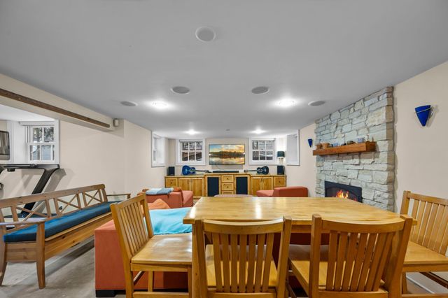 5325 Upton Avenue S, Minneapolis, MN 55410