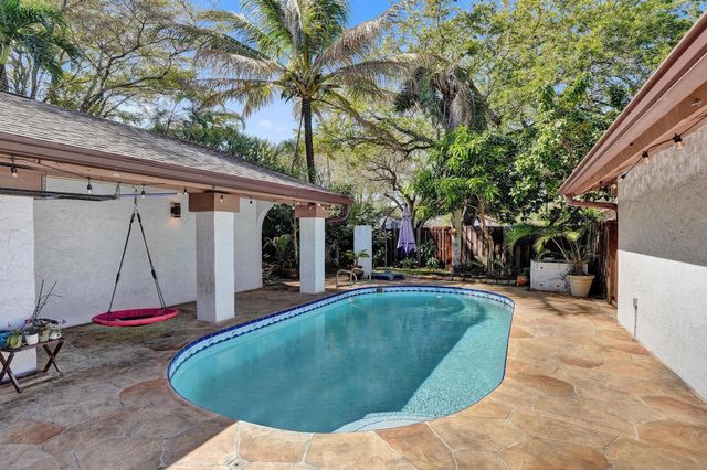 43 Birch Drive, Cooper City, FL 33026