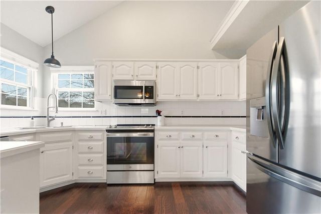 1024 N Marion Street, Olathe, KS 66061