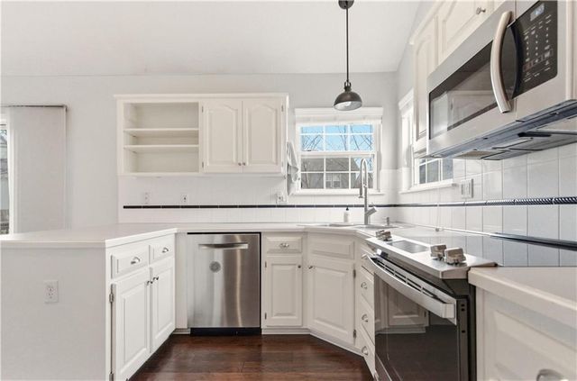 1024 N Marion Street, Olathe, KS 66061