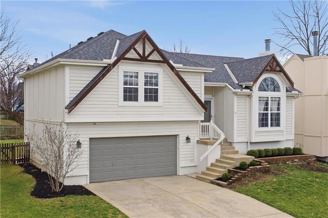 1024 N Marion Street, Olathe, KS 66061