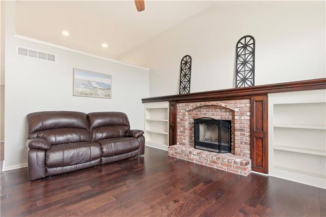 1024 N Marion Street, Olathe, KS 66061