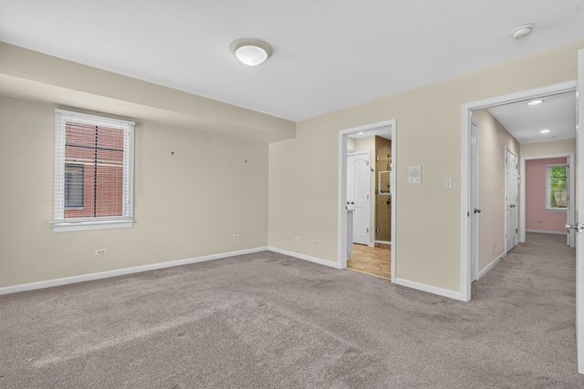 1027 Lincoln Trail, Oak Park, IL 60302