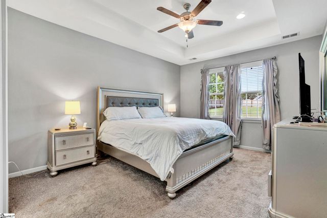 100 Arbor Woods Lane, Piedmont, SC 29673