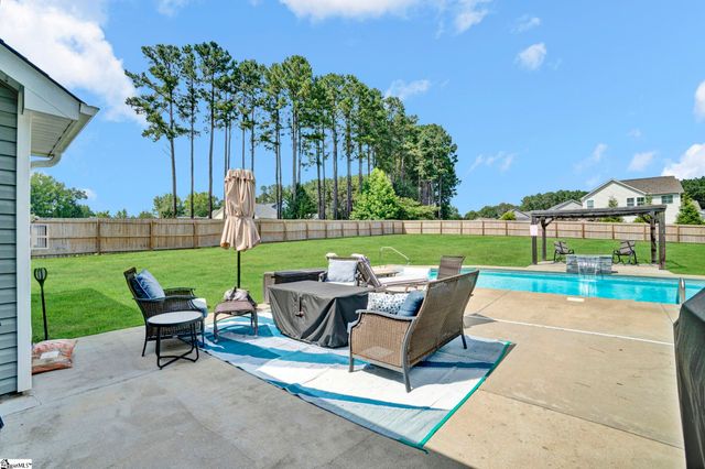 100 Arbor Woods Lane, Piedmont, SC 29673