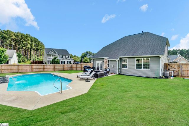 100 Arbor Woods Lane, Piedmont, SC 29673