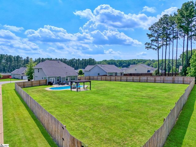 100 Arbor Woods Lane, Piedmont, SC 29673