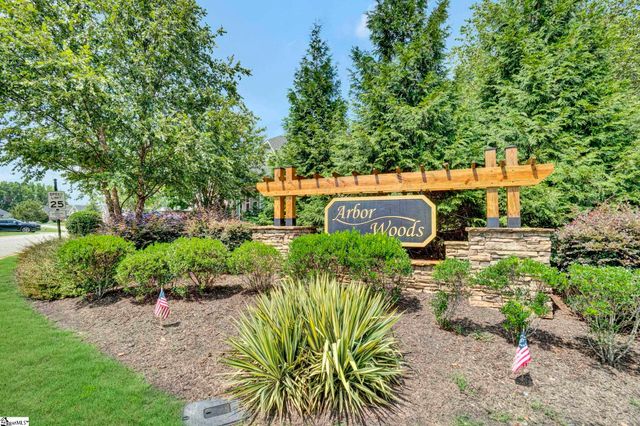 100 Arbor Woods Lane, Piedmont, SC 29673