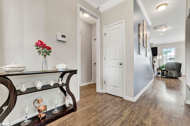 100 Arbor Woods Lane, Piedmont, SC 29673
