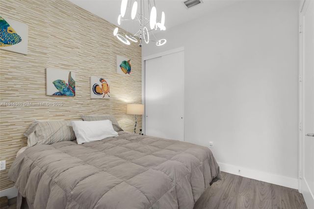 10305 NW 63rd Ter 105, Doral, FL 33178