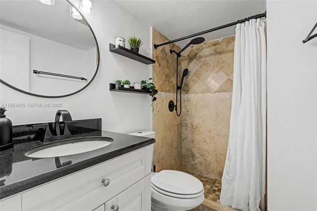 2851 NE 183rd St 1512E, Aventura, FL 33160