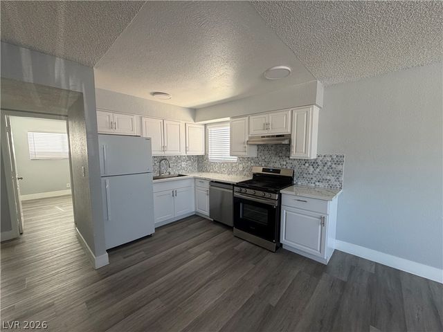 4396 Vegas Valley Drive 2, Las Vegas, NV 89121