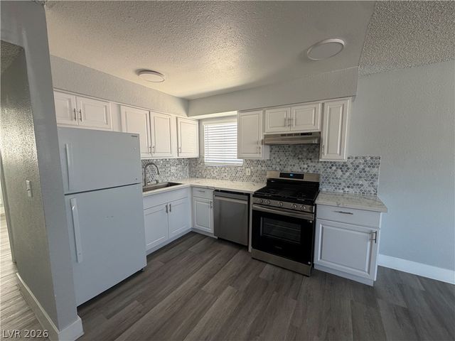 4396 Vegas Valley Drive 2, Las Vegas, NV 89121