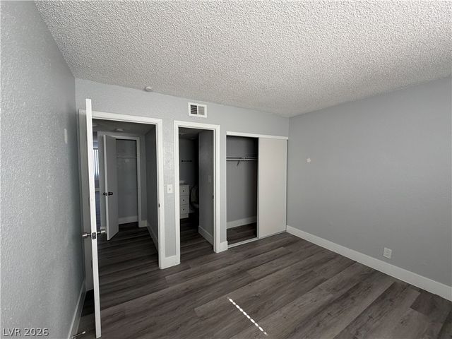 4396 Vegas Valley Drive 2, Las Vegas, NV 89121