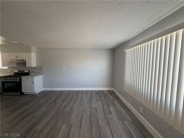 4396 Vegas Valley Drive 2, Las Vegas, NV 89121