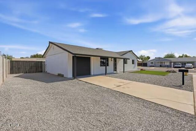5724 W Lupine Avenue, Glendale, AZ 85304