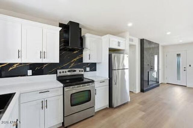 5724 W Lupine Avenue, Glendale, AZ 85304