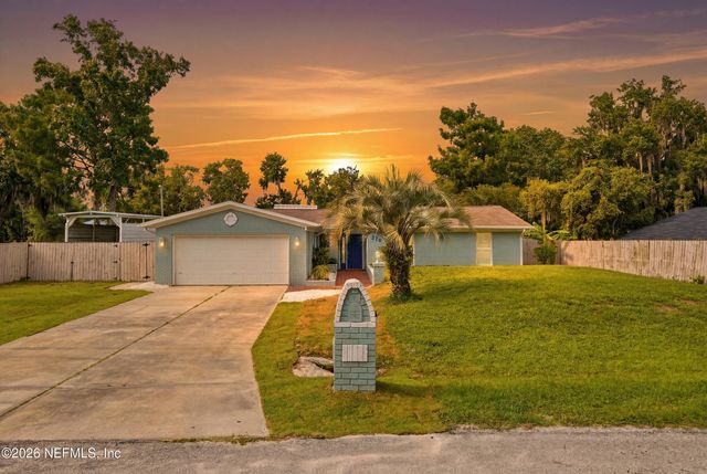276 HARBOR Drive, Palatka, FL 32177