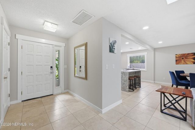 276 HARBOR Drive, Palatka, FL 32177