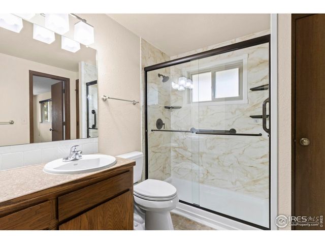 2616 Glendevey Dr, Loveland, CO 80538