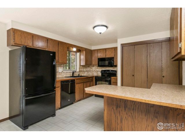 2616 Glendevey Dr, Loveland, CO 80538