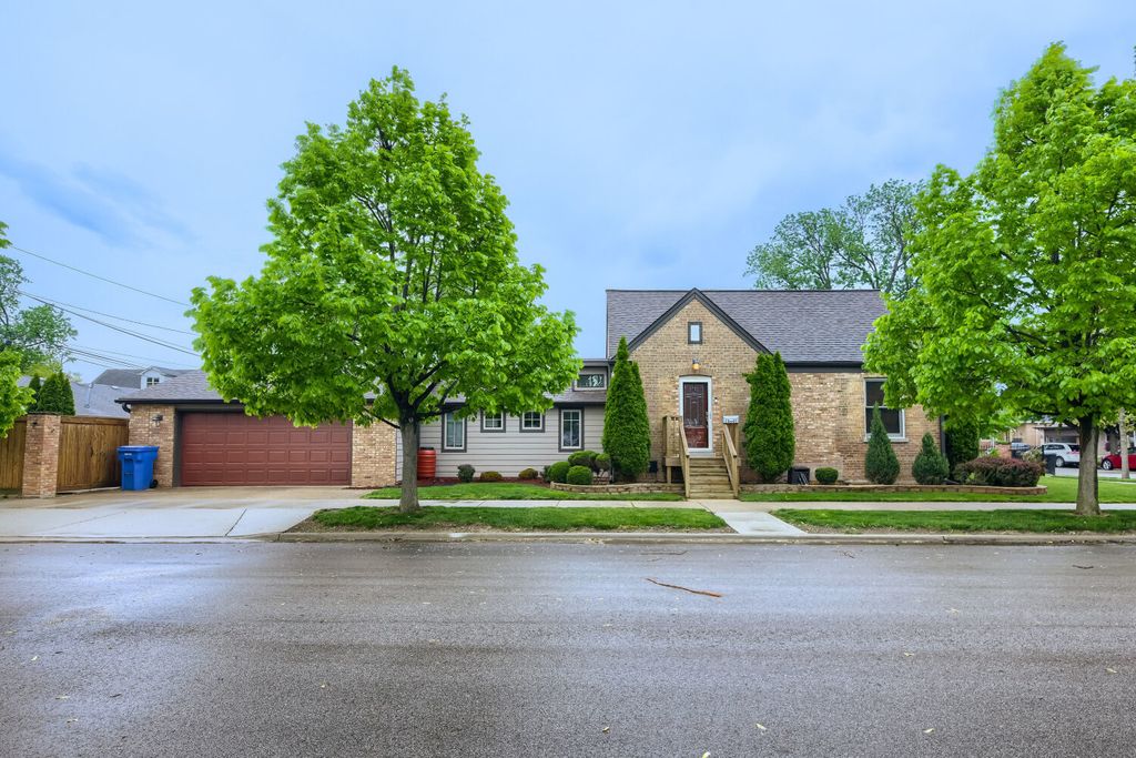 10401 S Trumbull Avenue, Chicago, IL 60655