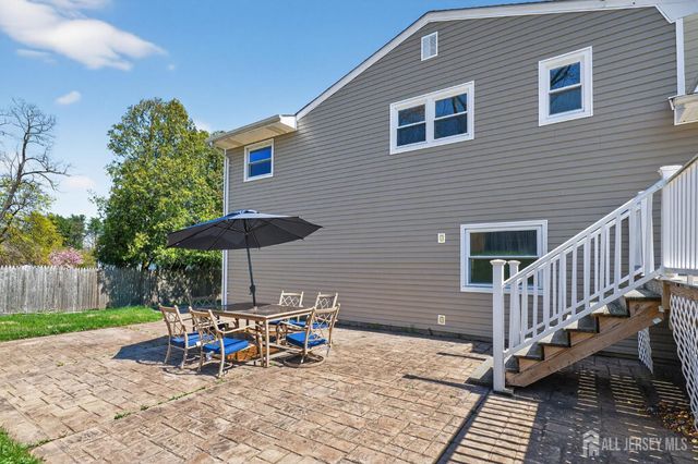 8 Starodub Drive, Milltown, NJ 08850