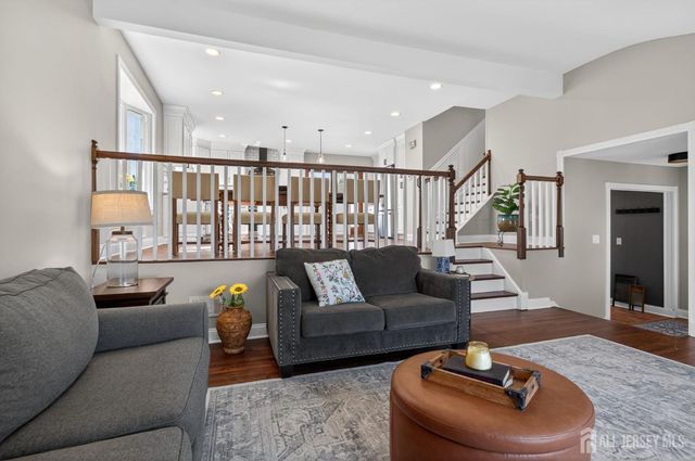 8 Starodub Drive, Milltown, NJ 08850