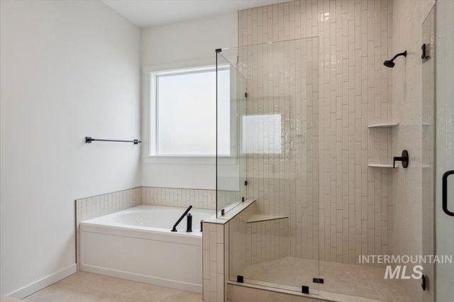 8585 W Pond Pine St, Star, ID 83669