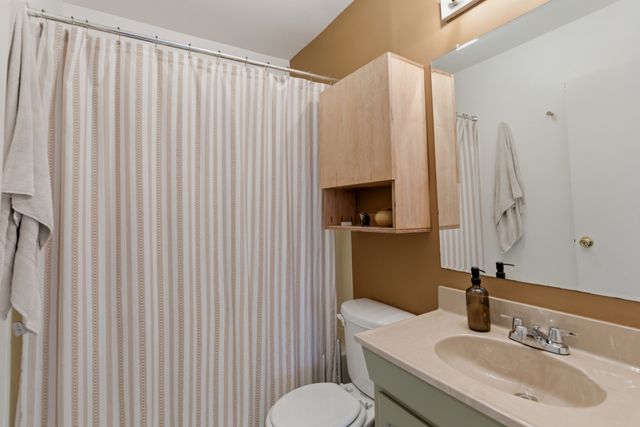 1724 Hanover Rd, Nashville, TN 37216