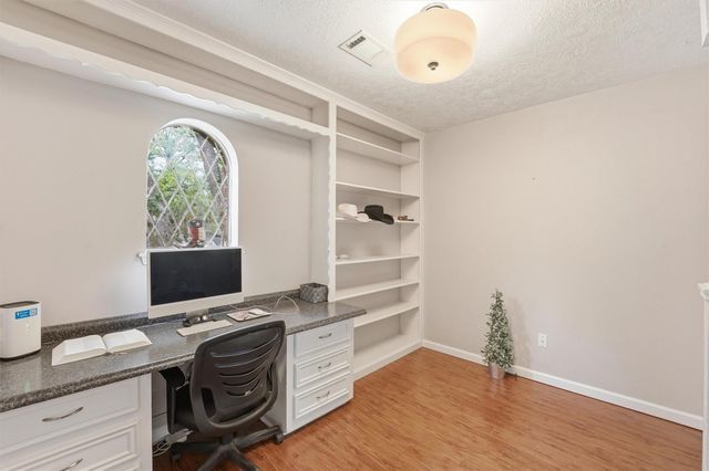 19719 Sweet Forest Lane, Humble, TX 77346