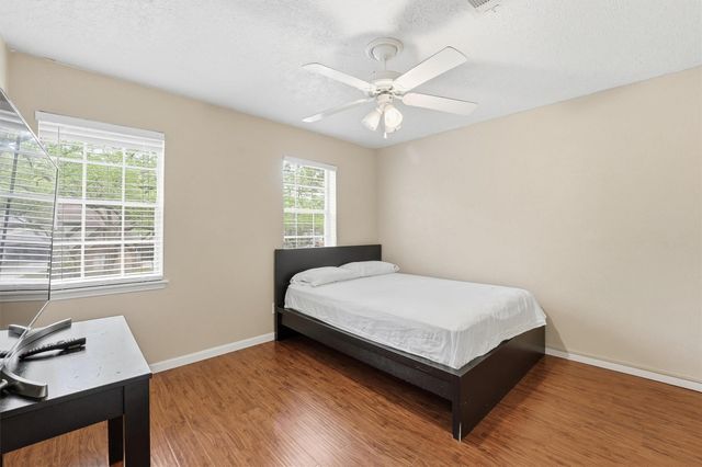 19719 Sweet Forest Lane, Humble, TX 77346