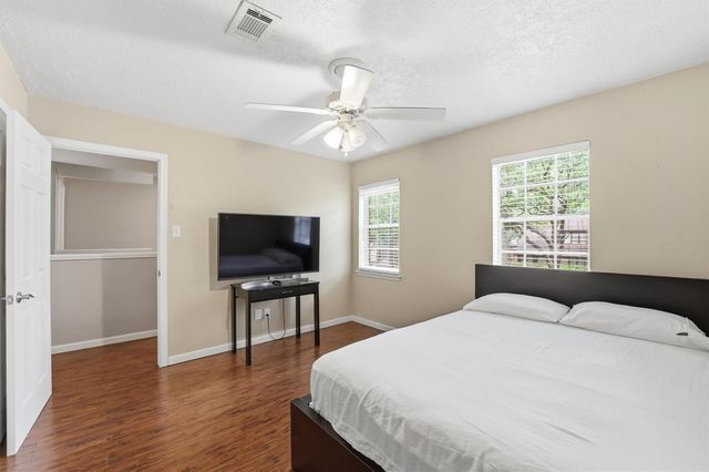 19719 Sweet Forest Lane, Humble, TX 77346