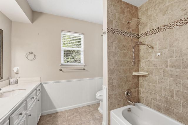 19719 Sweet Forest Lane, Humble, TX 77346