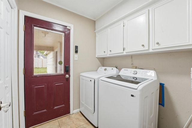 19719 Sweet Forest Lane, Humble, TX 77346