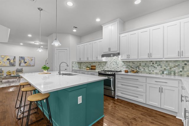 6681 Escena Boulevard, Irving, TX 75039