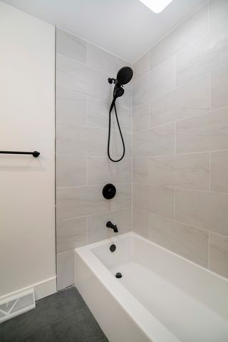 214 Somerset Court, New Lenox, IL 60451