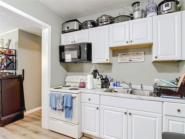 2020 DAVIS STREET, Tampa, FL 33605