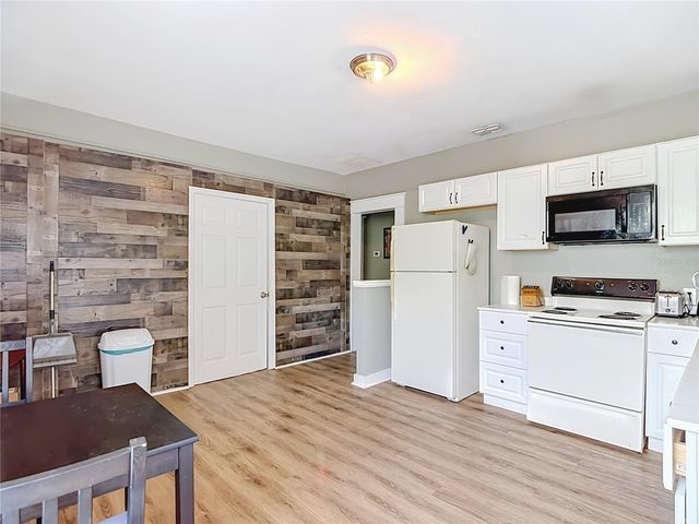 2020 DAVIS STREET, Tampa, FL 33605