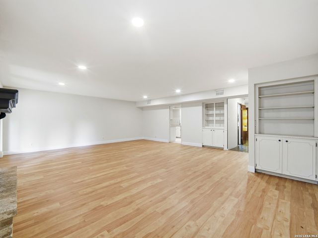 11725 Whisper Dew St, San Antonio, TX 78230