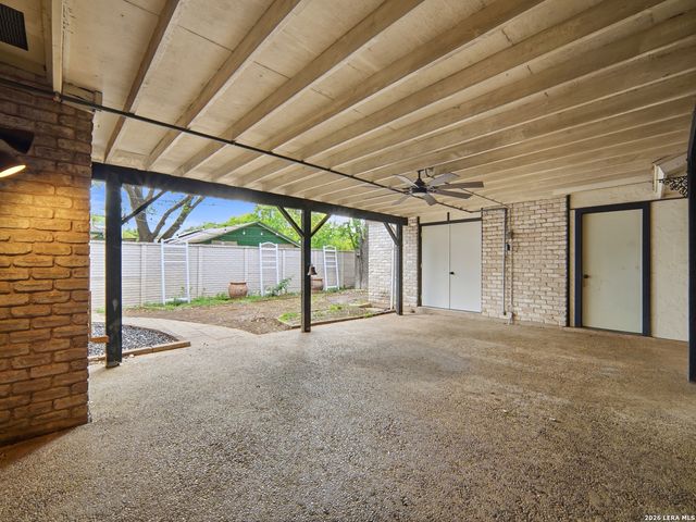 11725 Whisper Dew St, San Antonio, TX 78230