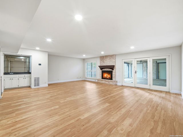 11725 Whisper Dew St, San Antonio, TX 78230