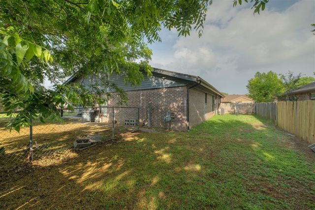 3501 Necia Street, Moore, OK 73160