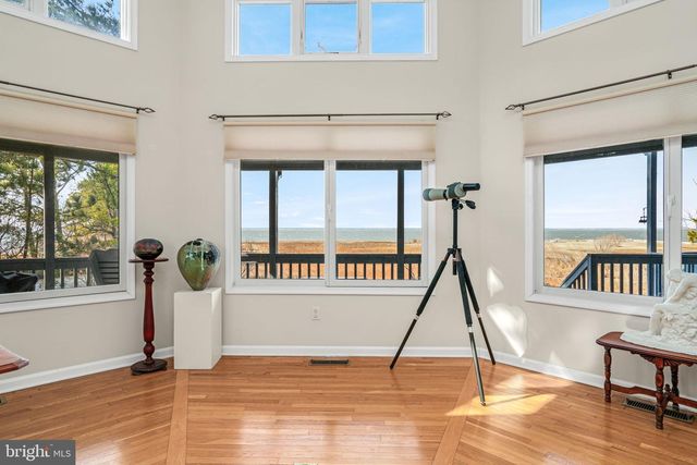 4443 SHADY LN, Chincoteague Island, VA 23336