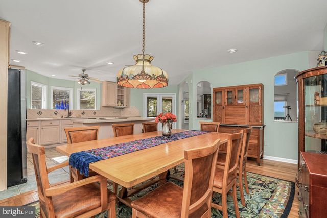 4443 SHADY LN, Chincoteague Island, VA 23336