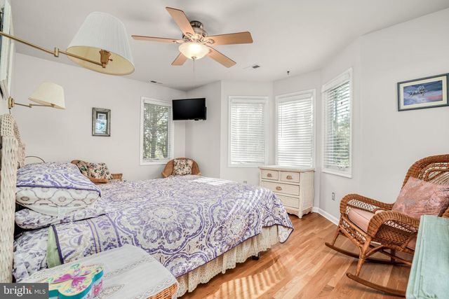 4443 SHADY LN, Chincoteague Island, VA 23336