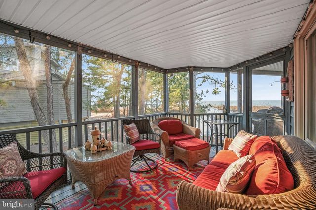 4443 SHADY LN, Chincoteague Island, VA 23336